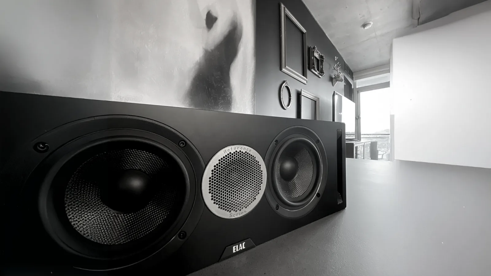 ELAC Debut Reference DCR52